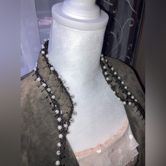 100% SUEDE SOPHIE CHANG Faux Pearl embellished lightweight jacket darkOlive Med - Picture 14 of 15